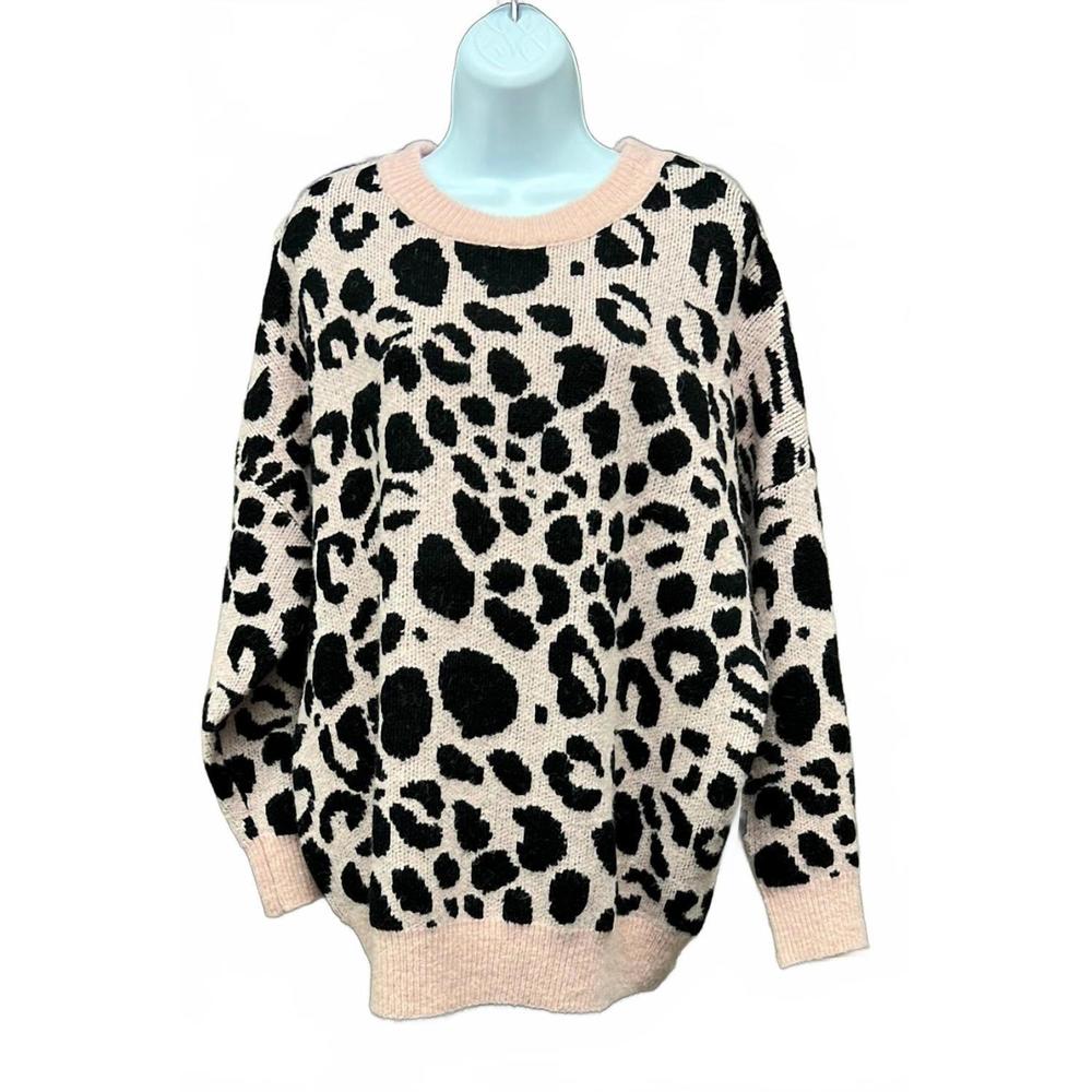 NEW O & O women's leopard print sweater in pink